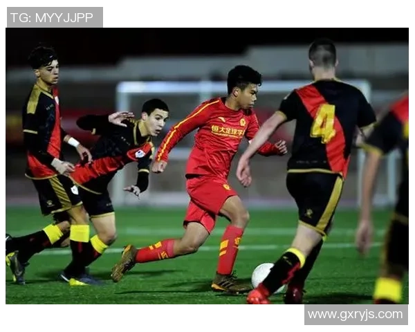 武汉足球队防守反击战术分析及其成败得失探讨